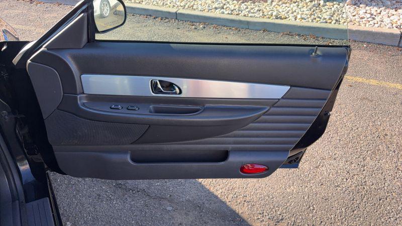 2002 Ford Thunderbird Base