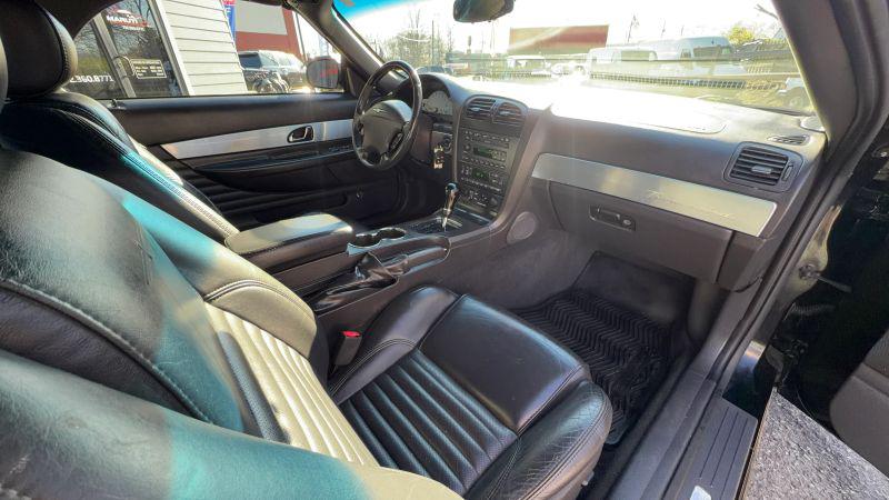 2002 Ford Thunderbird Base