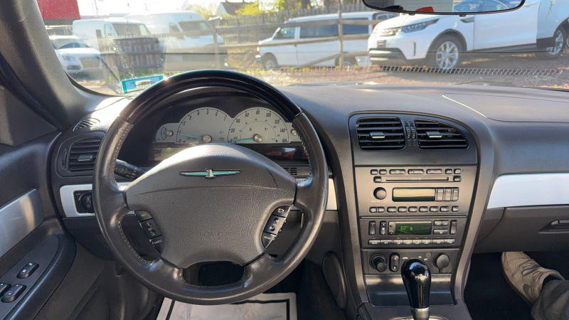 2002 Ford Thunderbird Base
