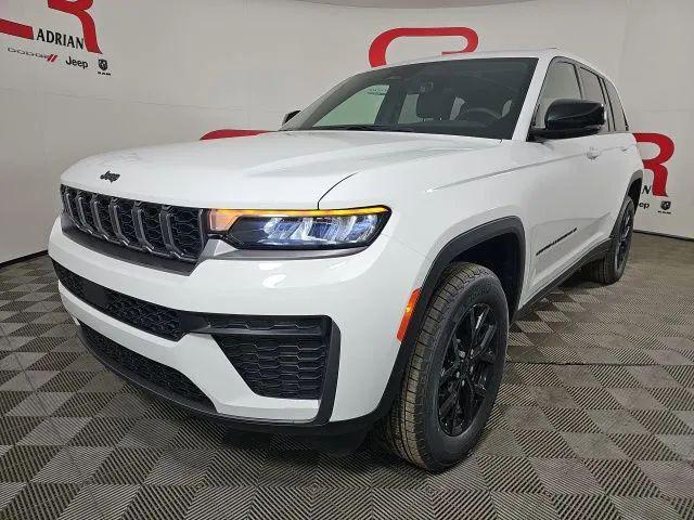 2026 Jeep Grand Cherokee Altitude 4x4