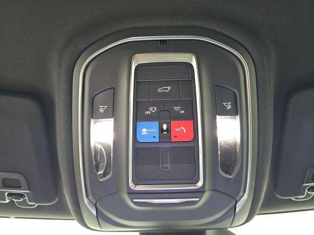 2026 Jeep Grand Cherokee Altitude 4x4