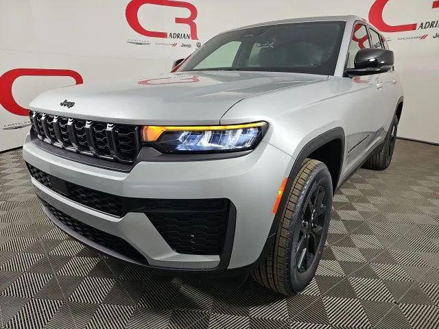 2026 Jeep Grand Cherokee Altitude 4x4