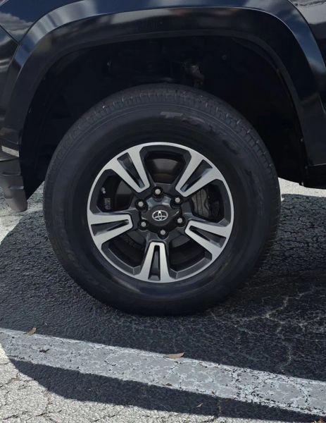 2019 Toyota Tacoma TRD Sport
