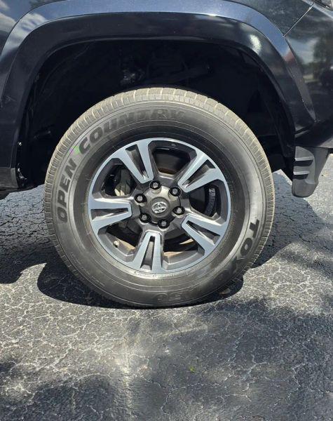 2019 Toyota Tacoma TRD Sport