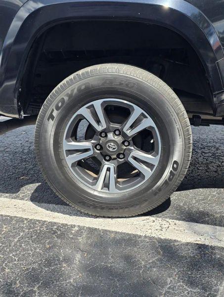2019 Toyota Tacoma TRD Sport