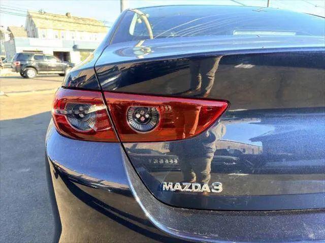 2021 Mazda Mazda3 Select