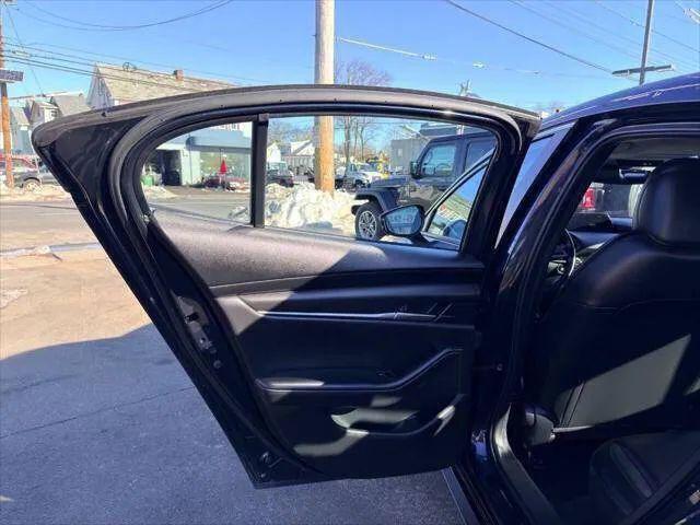 2021 Mazda Mazda3 Select