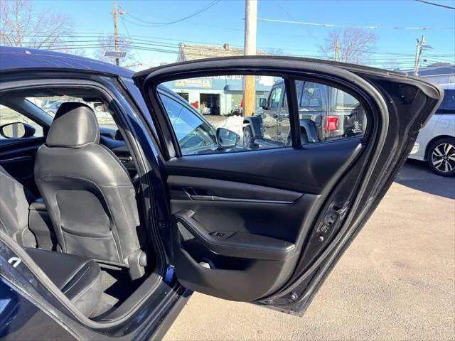 2021 Mazda Mazda3 Select