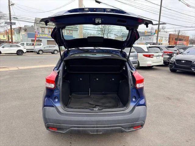 2019 Nissan Kicks SV