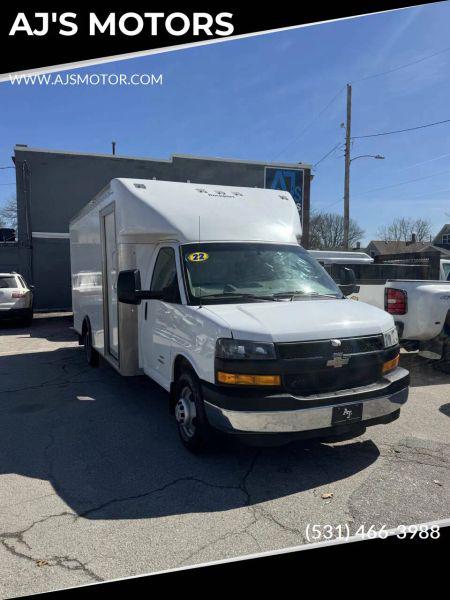 2022 Chevrolet Express Cutaway 4500 Van for sale in Omaha, NE