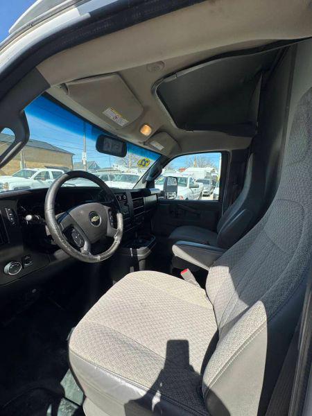 2022 Chevrolet Express Cutaway 4500 Van
