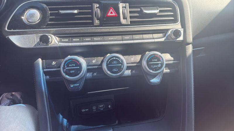 2019 Genesis G70 2.0T Advanced
