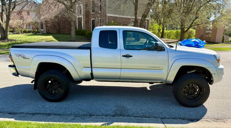2009 Toyota Tacoma Base V6