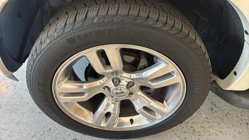 2009 Ford Explorer Limited