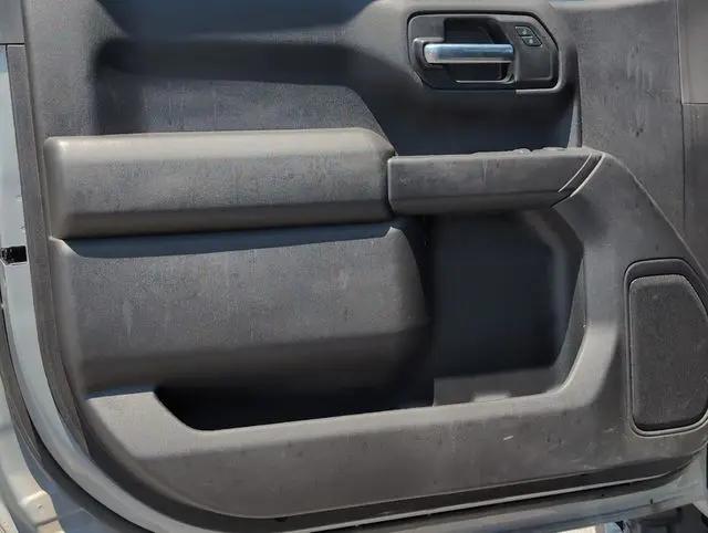 2024 GMC Sierra 1500 4WD Regular Cab Standard Box Pro