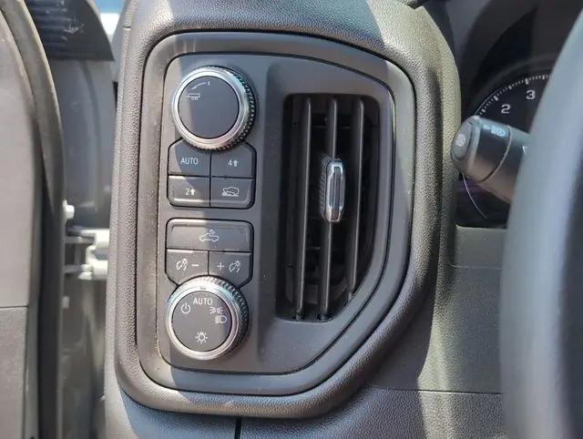 2024 GMC Sierra 1500 4WD Regular Cab Standard Box Pro