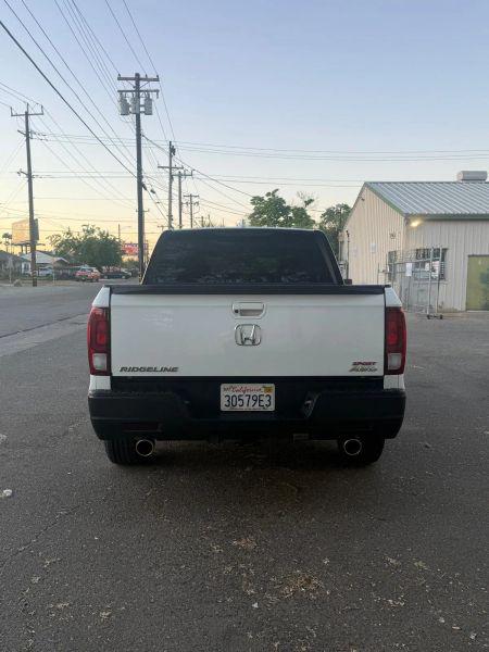 2021 Honda Ridgeline AWD Sport