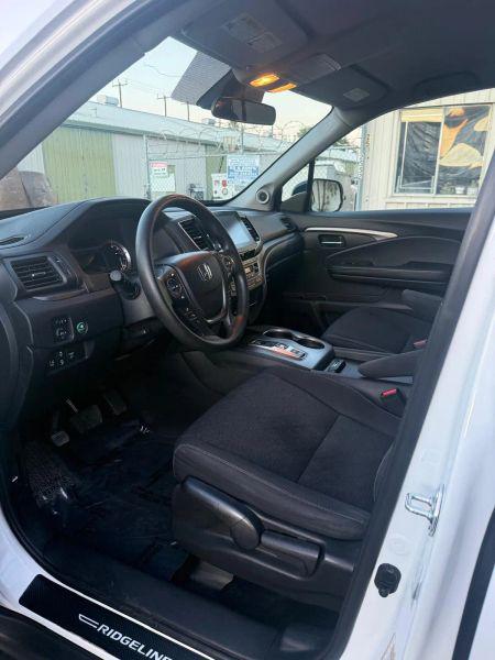 2021 Honda Ridgeline AWD Sport