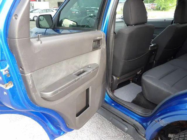 2011 Ford Escape XLT