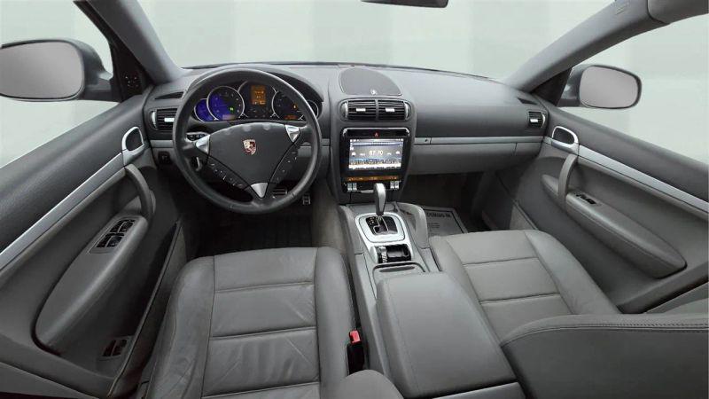 2004 Porsche Cayenne S