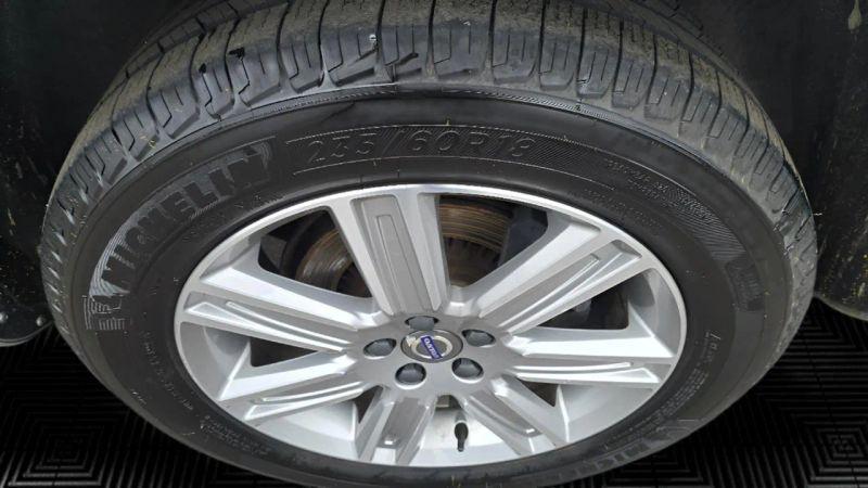 2017 Volvo XC60 T5 Inscription