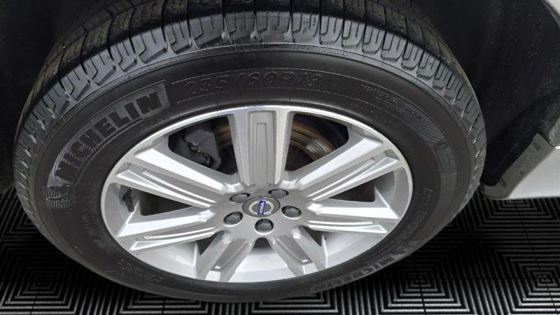 2017 Volvo XC60 T5 Inscription