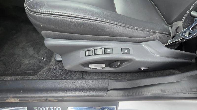 2017 Volvo XC60 T5 Inscription