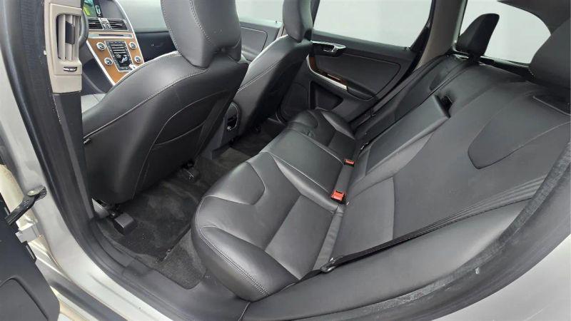 2017 Volvo XC60 T5 Inscription