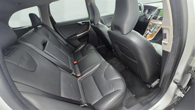 2017 Volvo XC60 T5 Inscription