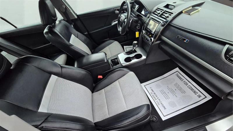 2014 Toyota Camry SE Sport