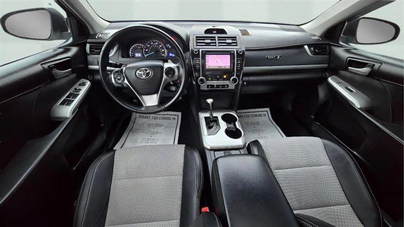 2014 Toyota Camry SE Sport