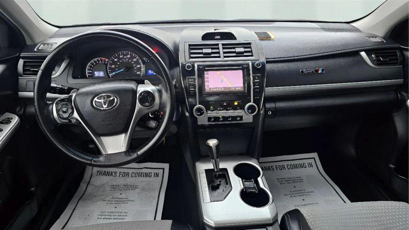 2014 Toyota Camry SE Sport