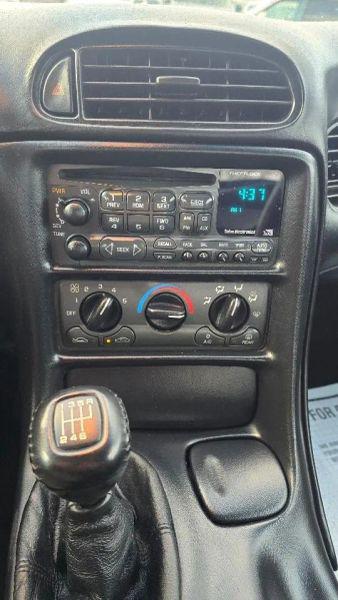 2001 Chevrolet Corvette Base