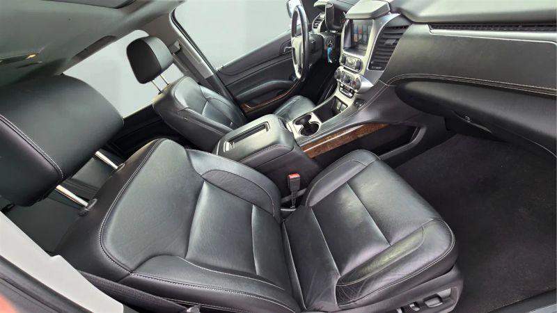 2020 Chevrolet Suburban 4WD LT