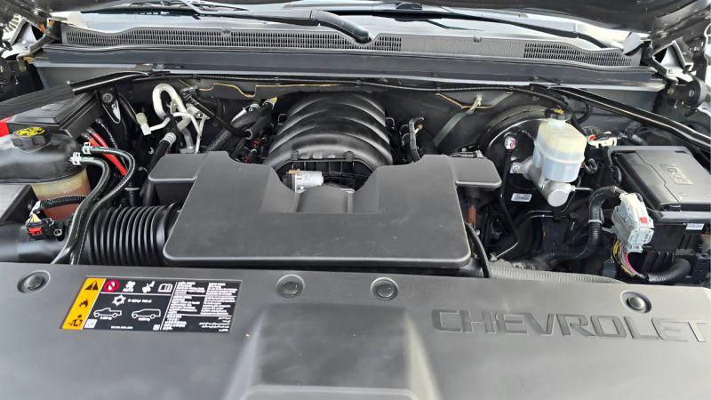 2020 Chevrolet Suburban 4WD LT