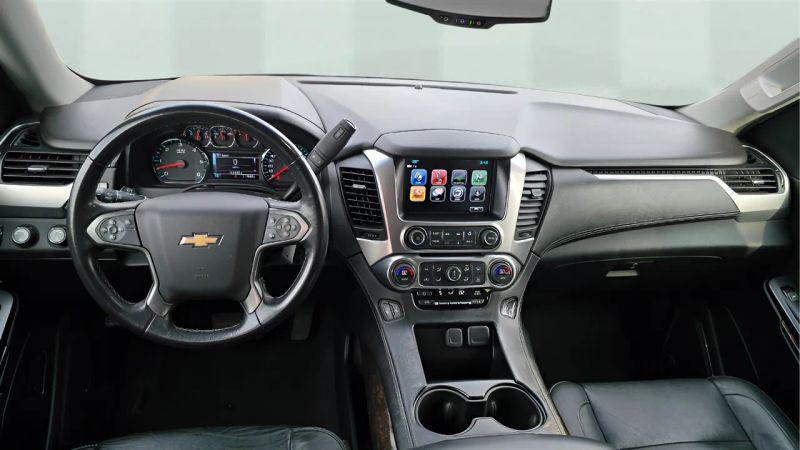 2020 Chevrolet Suburban 4WD LT