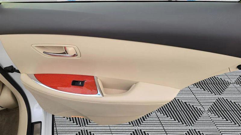 2011 Lexus ES 350 350