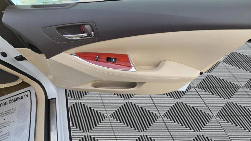 2011 Lexus ES 350 350
