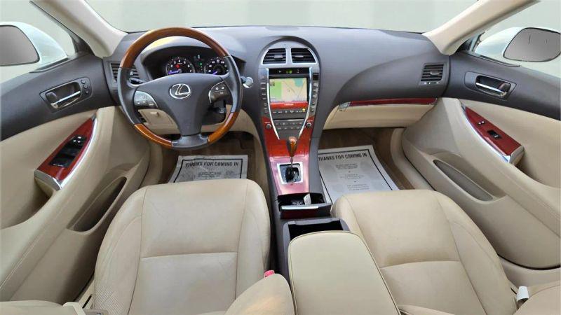 2011 Lexus ES 350 350