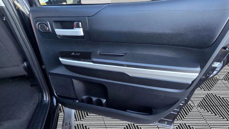 2014 Toyota Tundra SR5 5.7L V8
