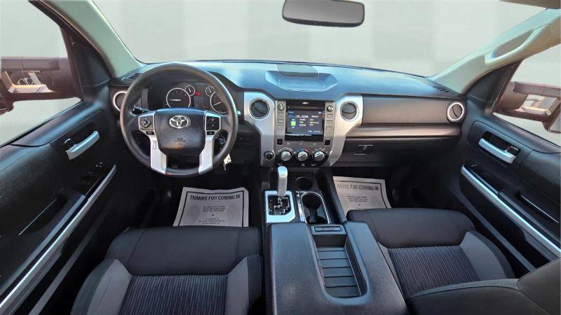 2014 Toyota Tundra SR5 5.7L V8