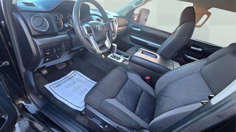 2014 Toyota Tundra SR5 5.7L V8