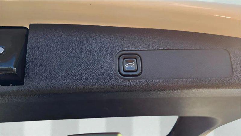 2013 Chevrolet Tahoe LTZ