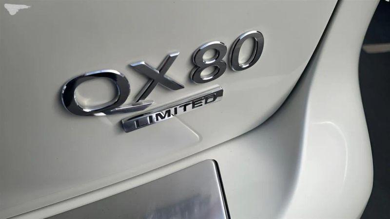 2015 INFINITI QX80 Base
