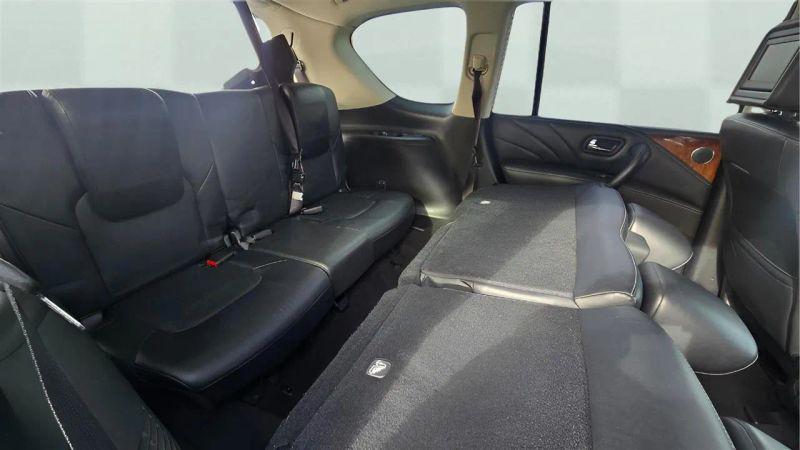 2015 INFINITI QX80 Base