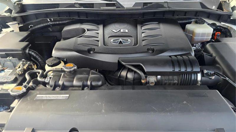 2015 INFINITI QX80 Base