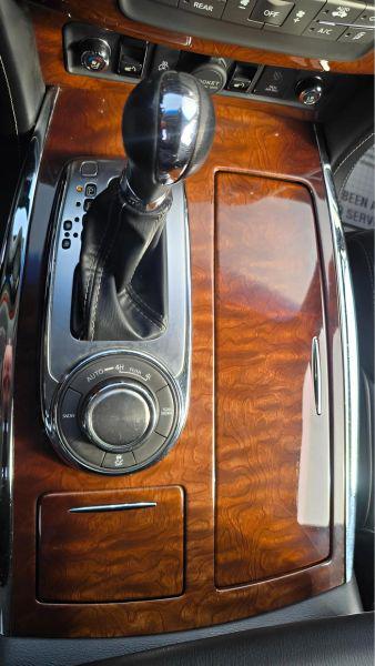 2015 INFINITI QX80 Base