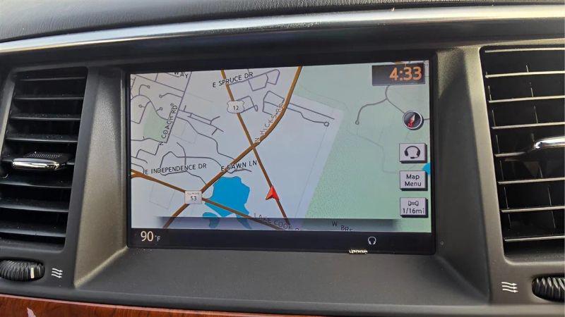 2015 INFINITI QX80 Base