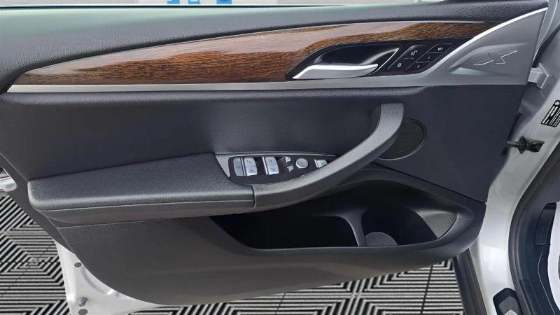 2021 BMW X4 xDrive30i