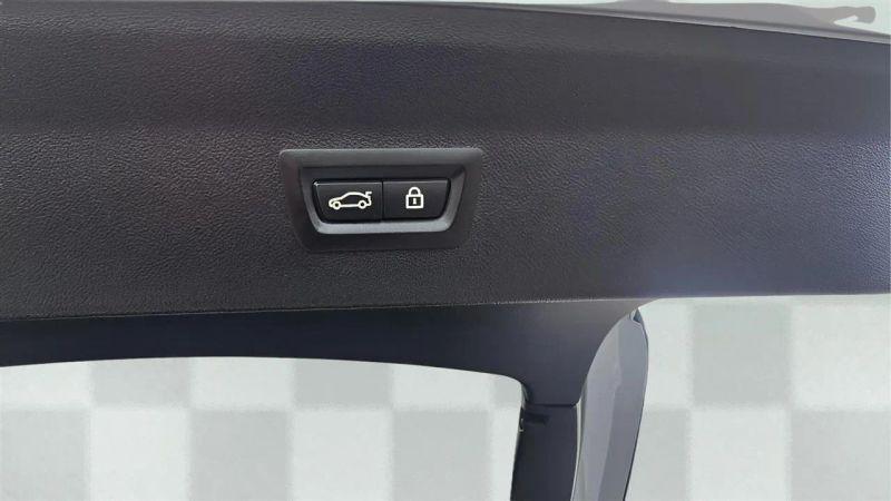 2021 BMW X4 xDrive30i